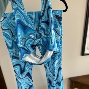 Retro blue 2 piece set! Halter top & Flare pants